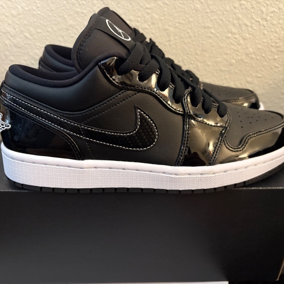 Nike Jordan 1 Low SE All-Star (2021) - Picture 7 of 11